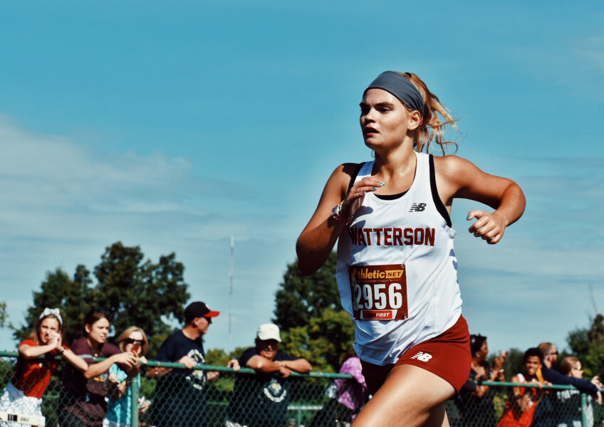 <h3><strong>Vizyonumuz</strong></h3><p>Sakarya Amerikan Kültür Koleji, ulusal değerleri önemsediği kadar, evrensel niteliğe de sahiptir; benimsediği değerler ışığında bilimsel ve sosyokültürel yapıya uygun eğitim modelini sürekli geliştirmektedir.</p><h3><strong>Misyonumuz</strong></h3><p>Atatürk İlke ve İnkılapları ışığında; özgüveni ve iletişim becerisi gelişmiş, akademik ve sosyal başarısı yüksek, en az bir yabancı dili ana dili seviyesinde konuşabilen, topluma lider ve model olabilecek, evrensel bilgi ile donatılmış, dünyanın her ülkesinde yaşamını sürdürebilecek kadar entelektüel, yaşadığı toplumun geleneklerine, değerlerine ve inanışlarına saygılı, kendi değerlerine ve geleneklerine sahip çıkan öğrenciler yetiştirmek ve eğitim-öğretim alanında çağdaş uygulamalara önderlik eden bir eğitim kurumu olmaktır.</p>